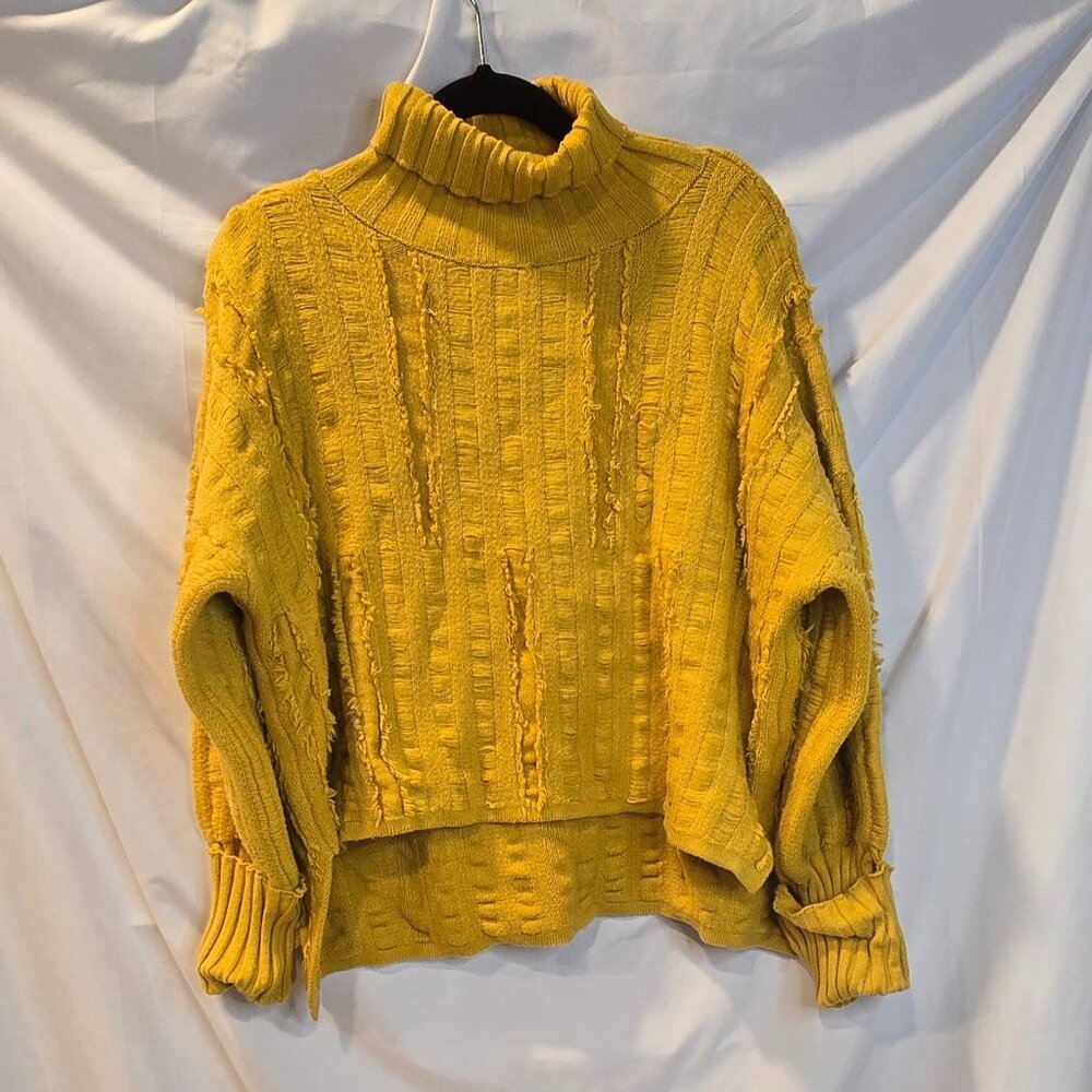 Pink Lilly Sweater Mustard Yellow Super Soft Size Small Distressed Oversized